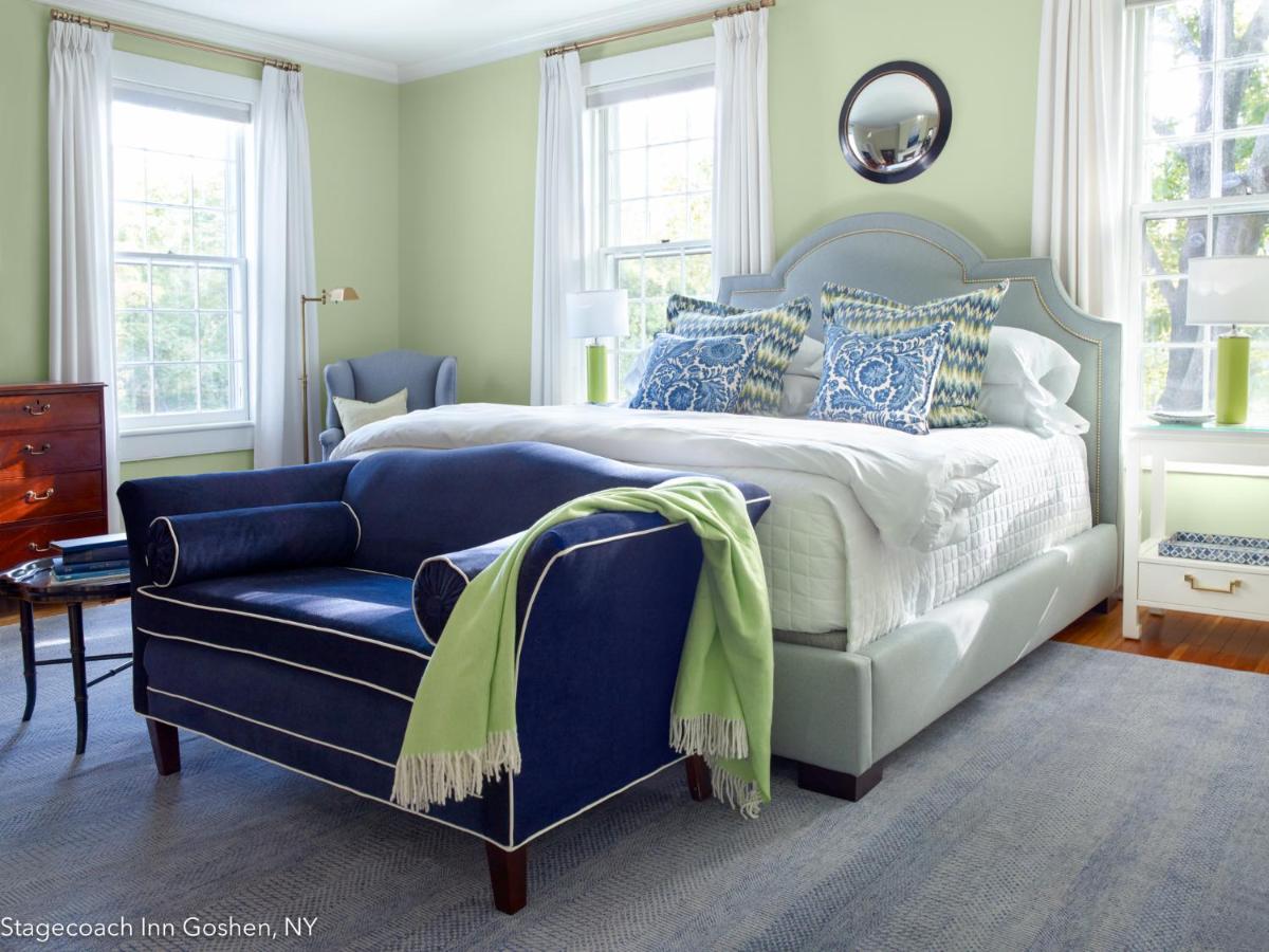 | Stagecoach Inn