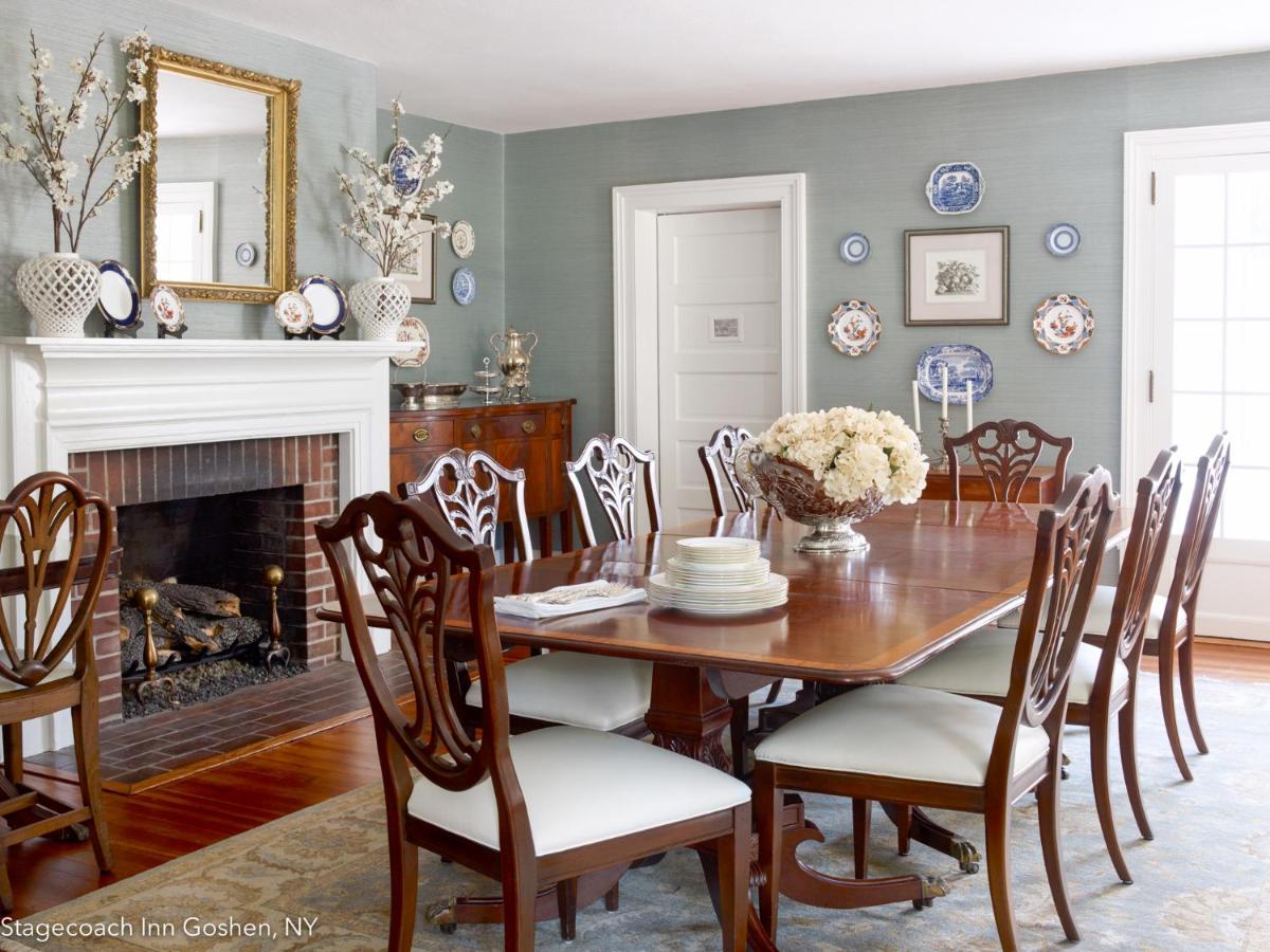 | Stagecoach Inn