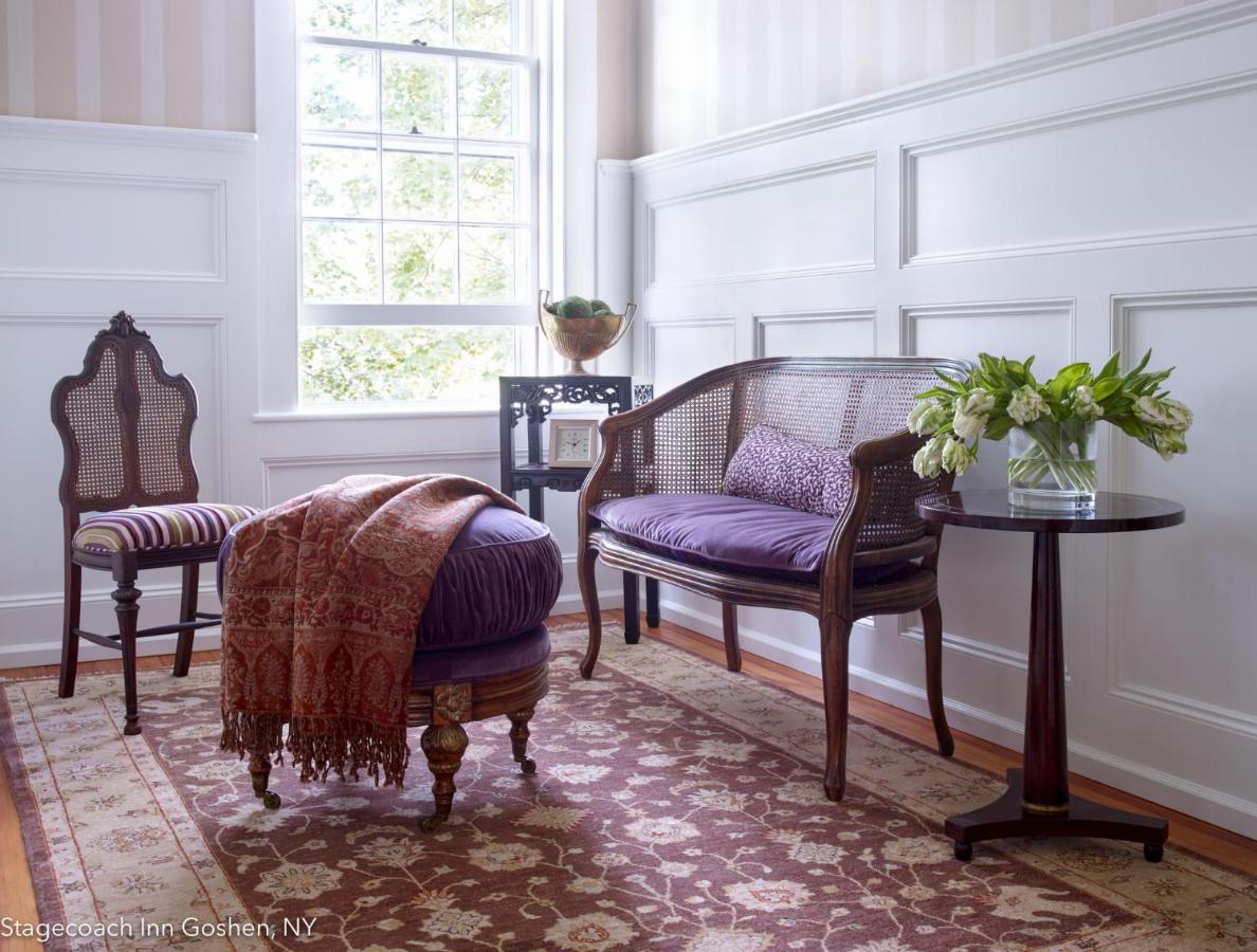 | Stagecoach Inn