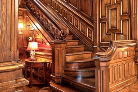 | Cedar Crest Inn