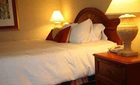 King Studio - Non-Smoking at Hilton Garden Inn- Grand Forks/UND