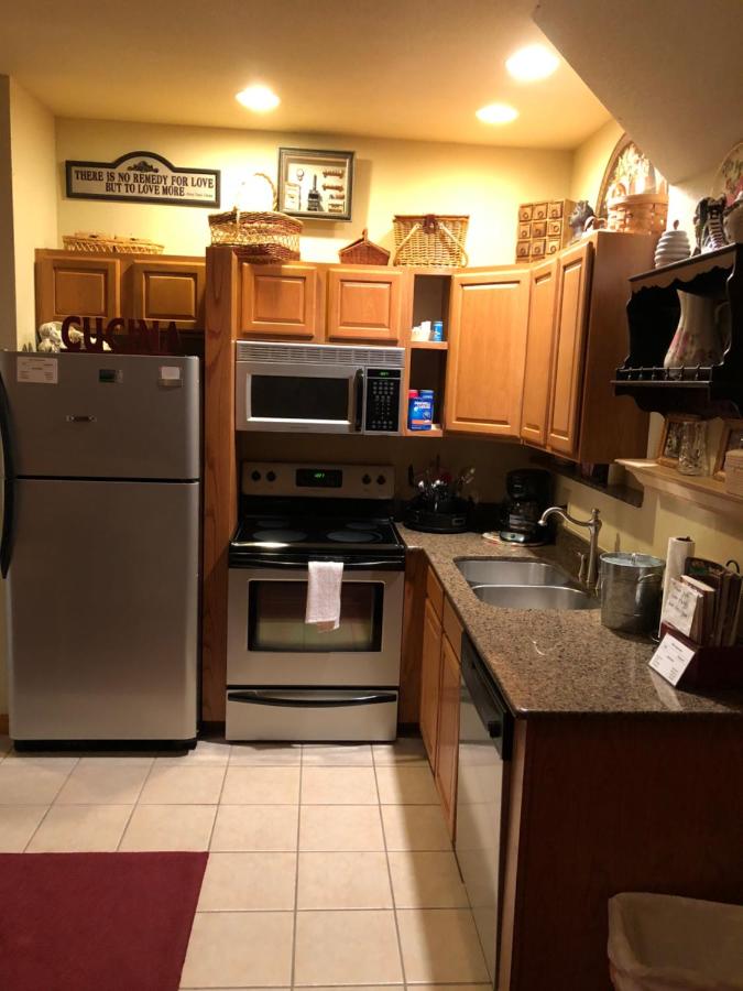 Deluxe Family Suite at All Seasons Inn