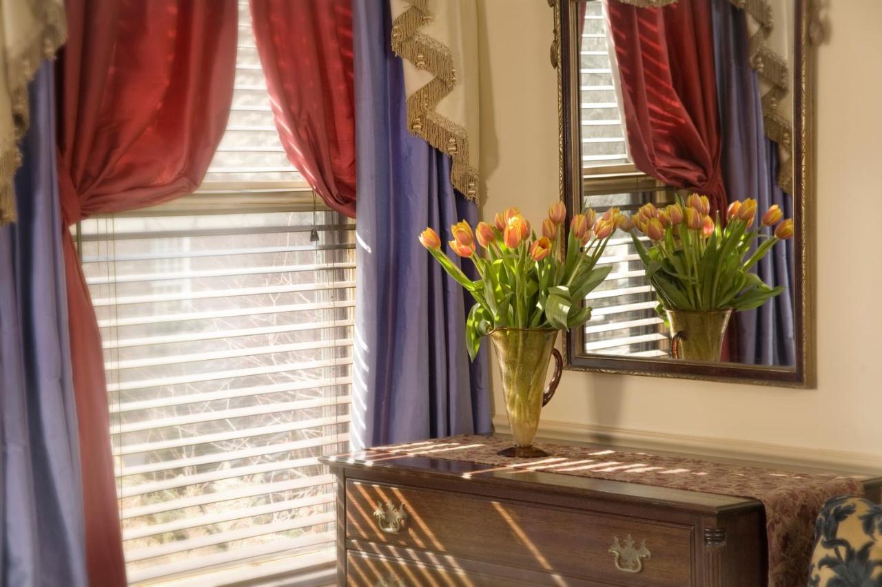  | Hydrangea House Inn