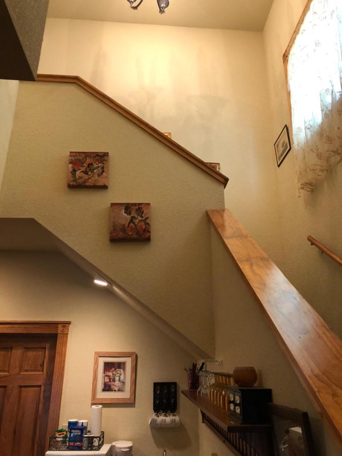 Two-Bedroom Suite at All Seasons Inn