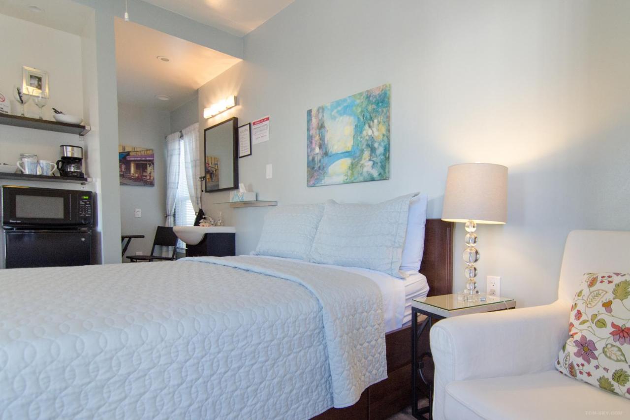  | Hotel Royal