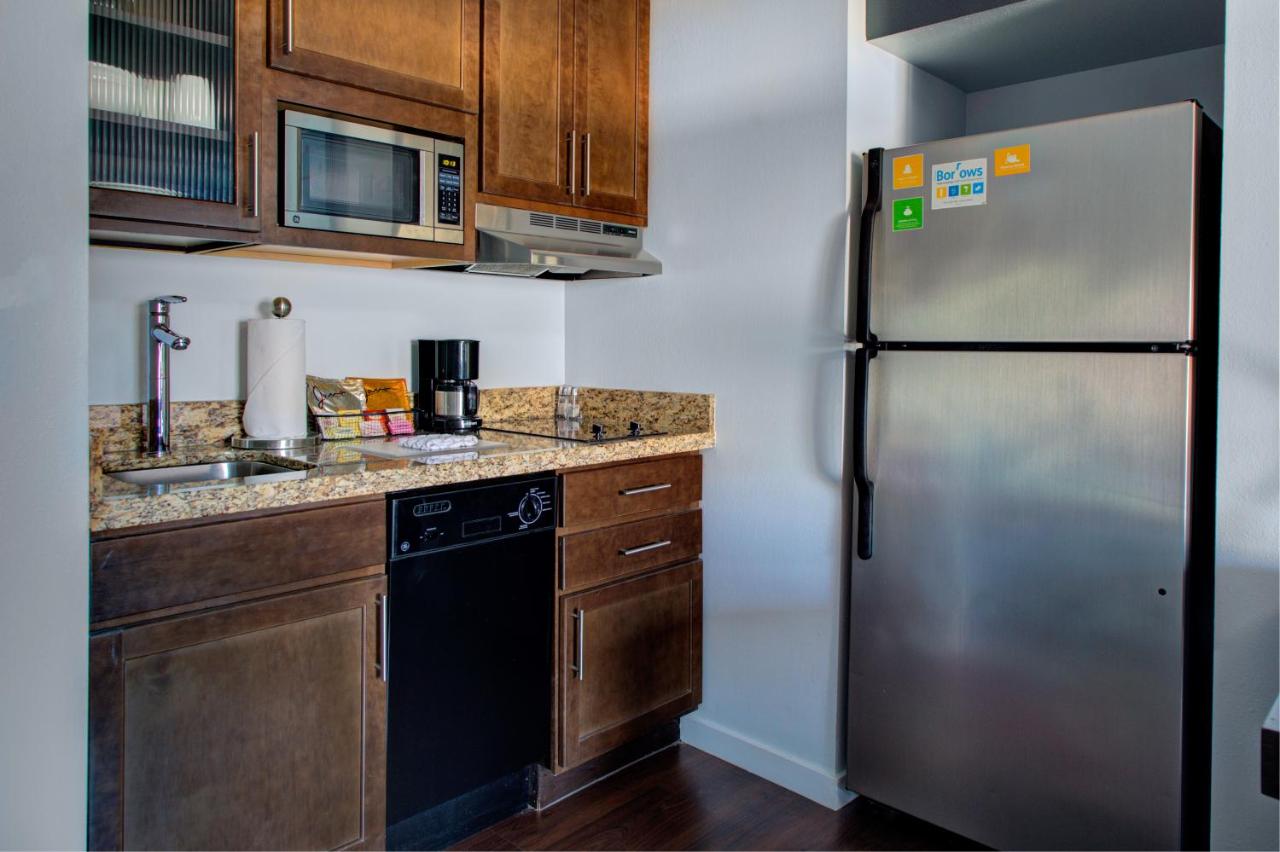 One Bedroom King Suite at Hyatt House Shelton