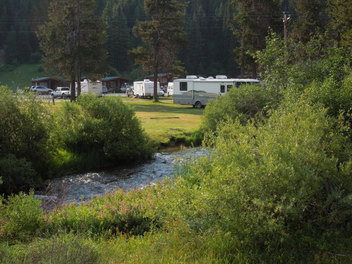 | Lolo Hot Springs