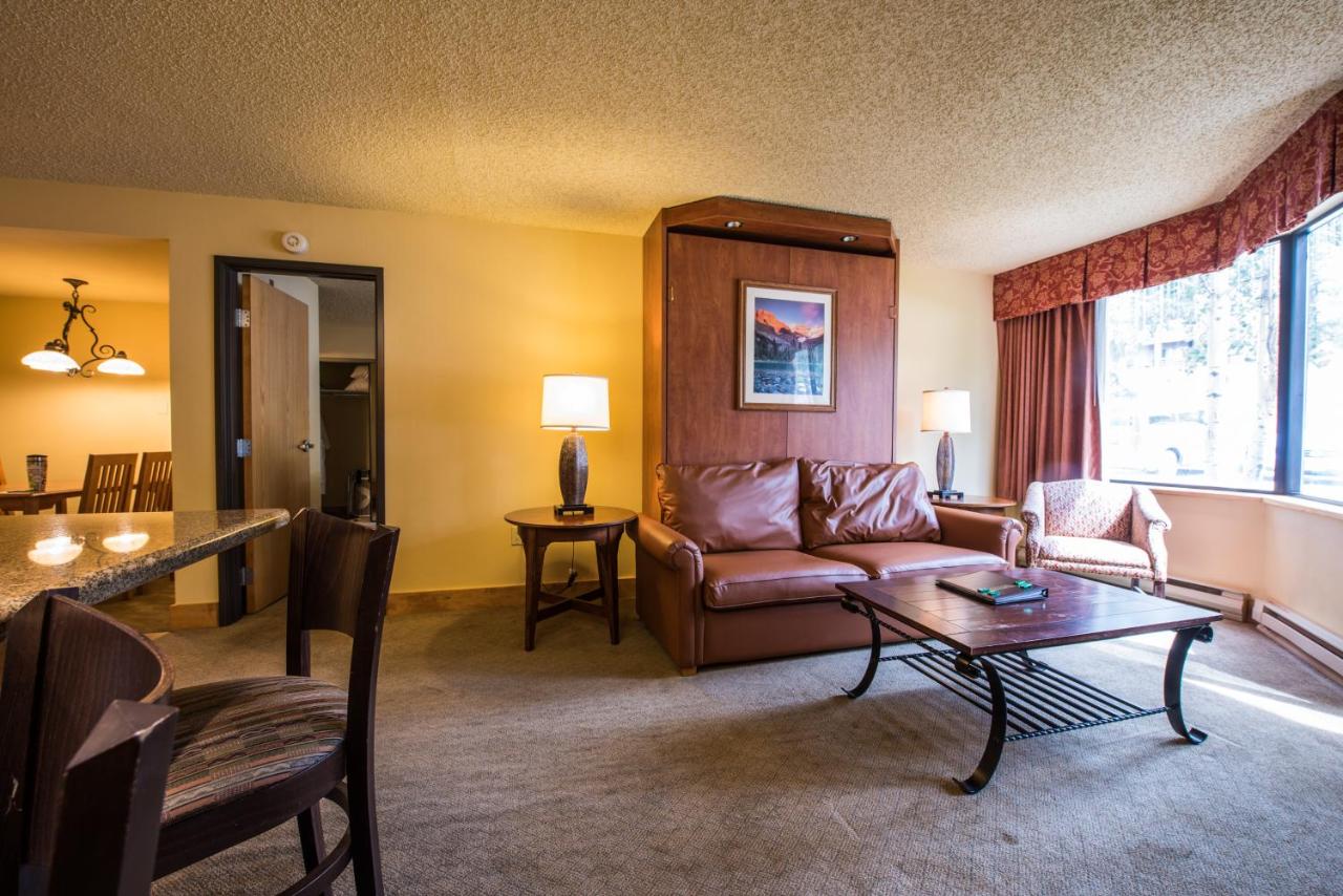 | The Grand Lodge Hotel and Suites