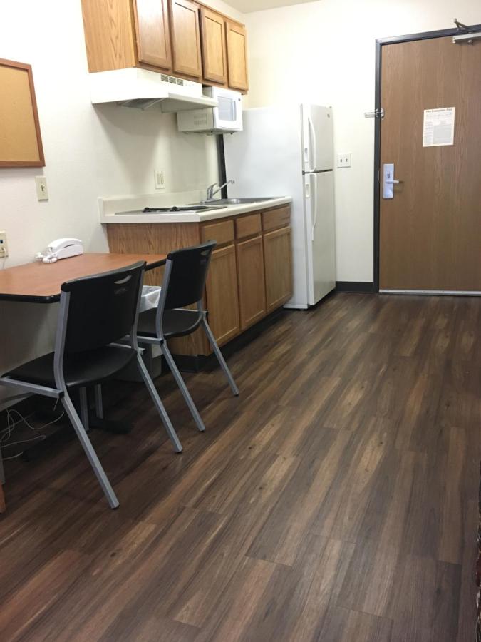 | Inland Suites Winchester