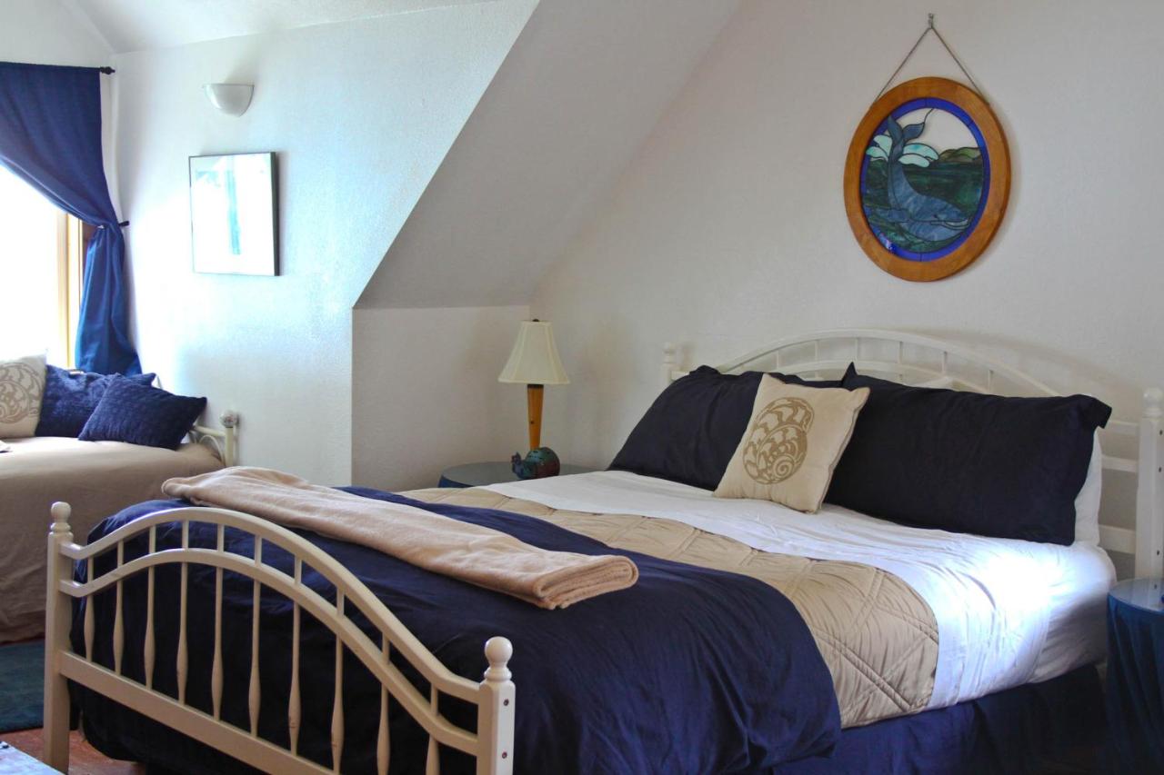 | Lost Whale Inn