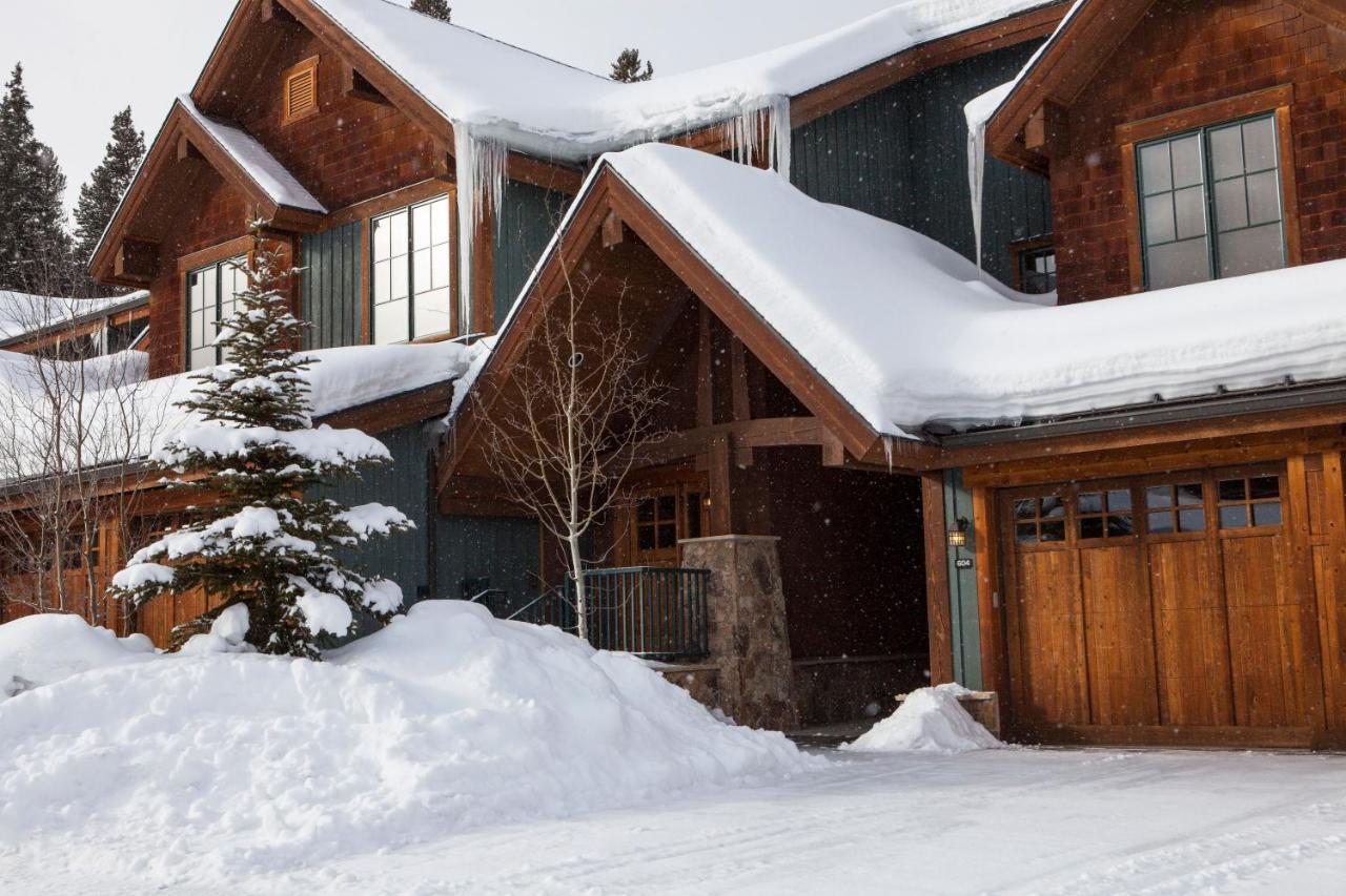 | Mountain Thunder Lodge