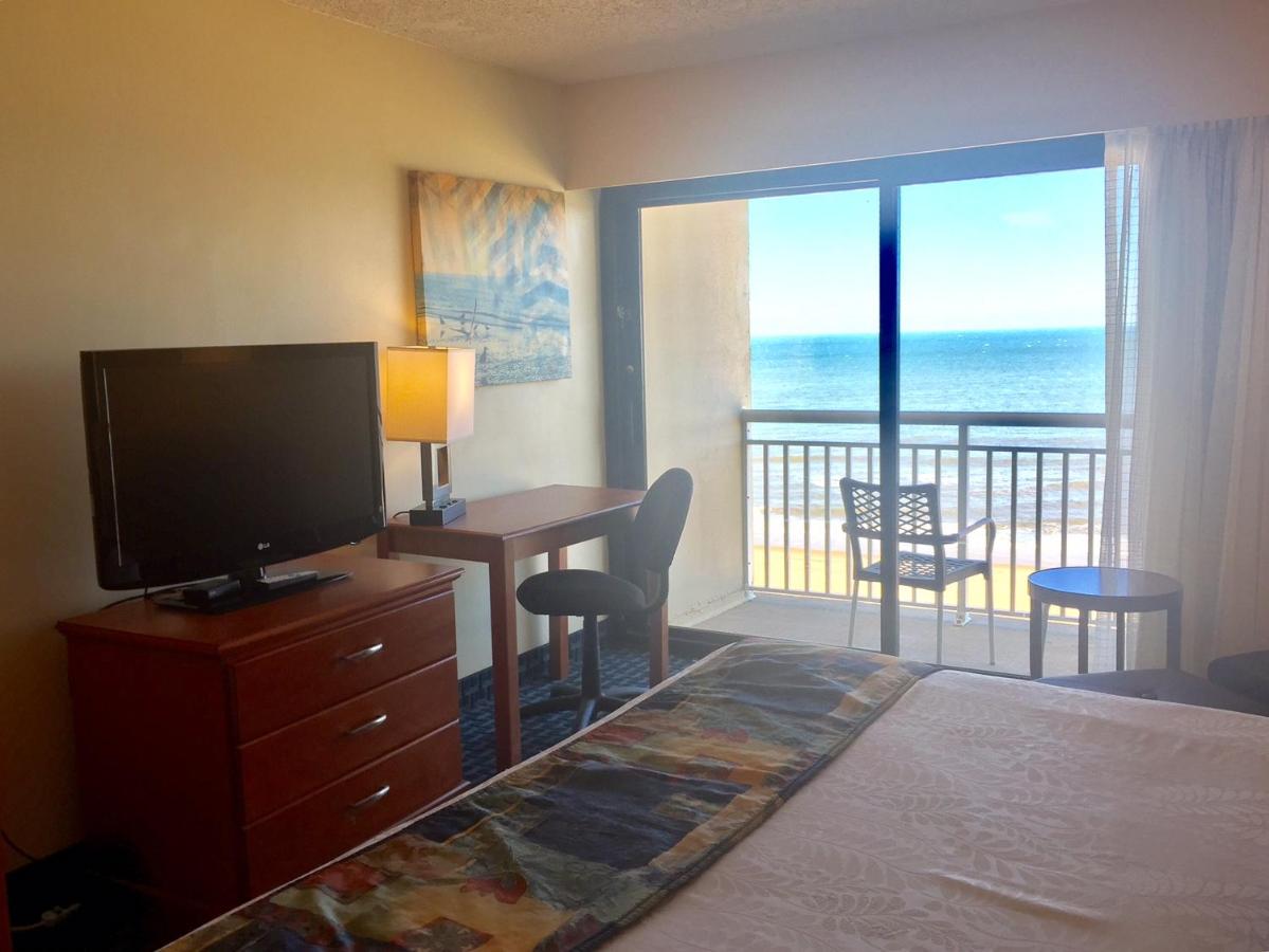 King Room with Ocean View - Non-Smoking at Ramada Plaza by Wyndham Virginia Beach Oceanfront