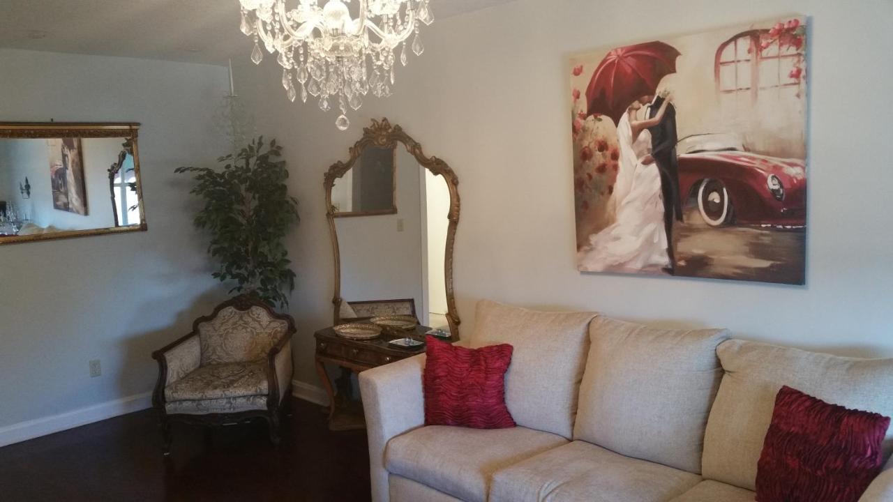  | Woodstock Inn Bed & Breakfast
