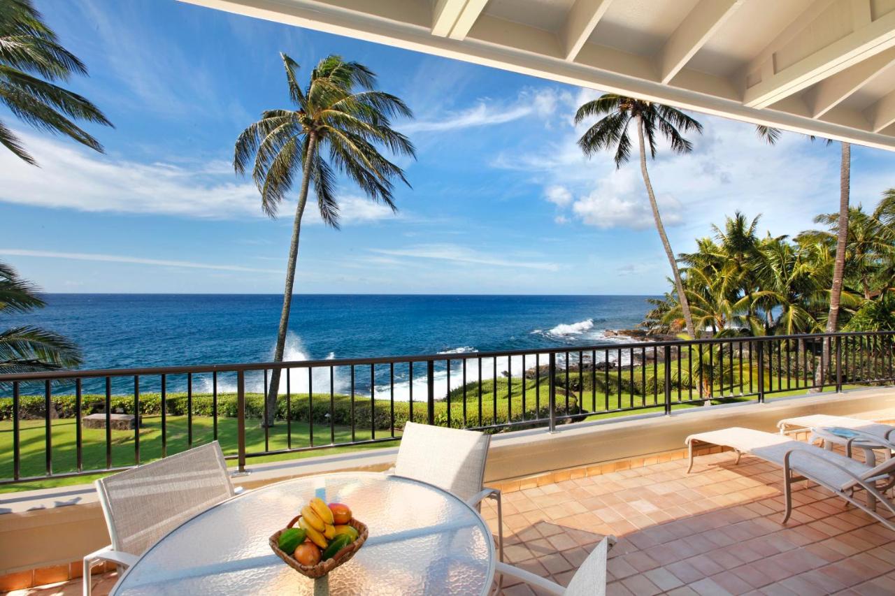 | Whalers Cove in Poipu