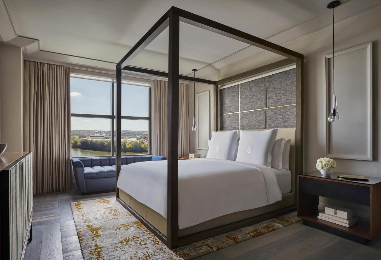 Presidential King Suite at Four Seasons Hotel Austin