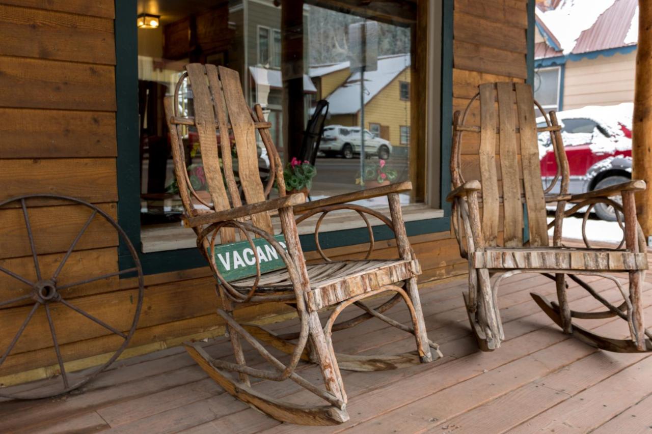 | Minturn Inn