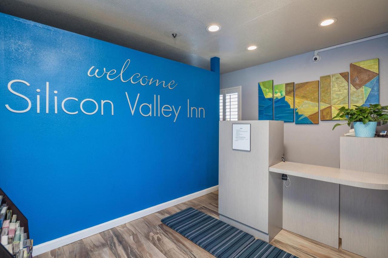 | Silicon Valley Inn