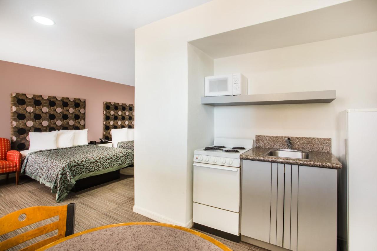 | Arya Blu Inn and Suites