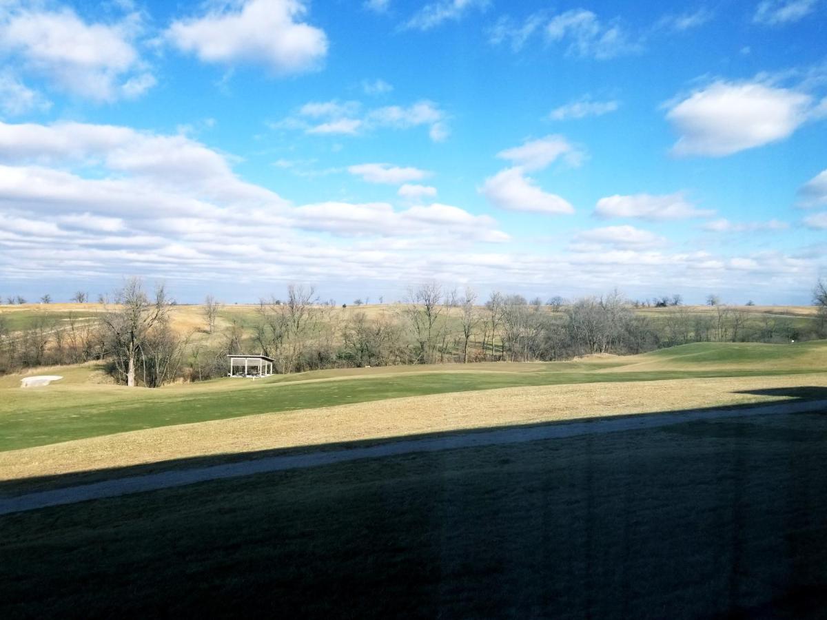| Cobblestone Inn & Suites - Maryville