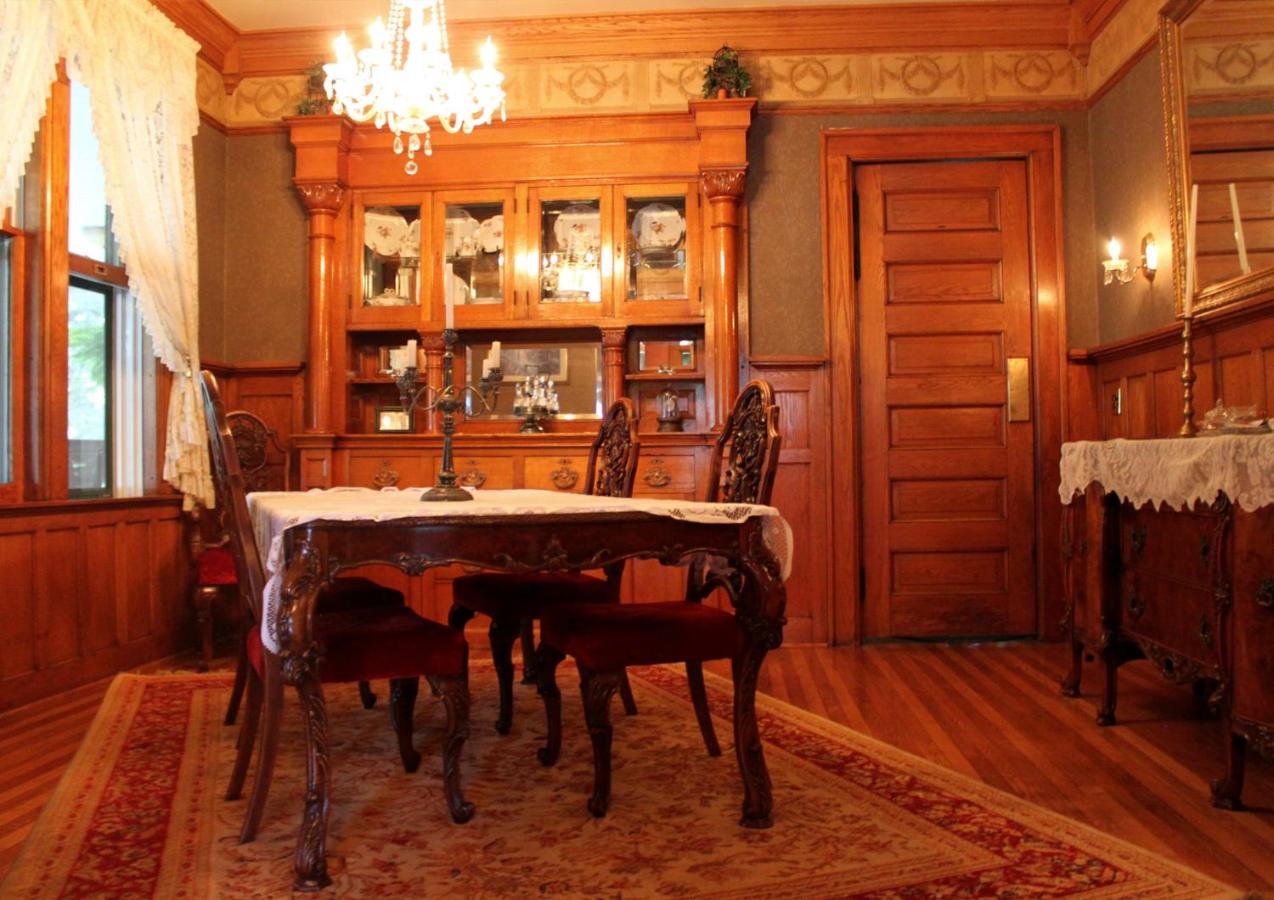| Himelhoch Bed & Breakfast