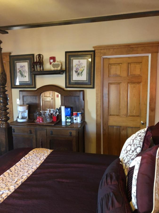 Valentine Suite at All Seasons Inn at All Seasons Inn