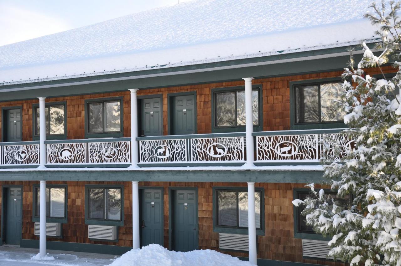 | The Legend Cottage Inn