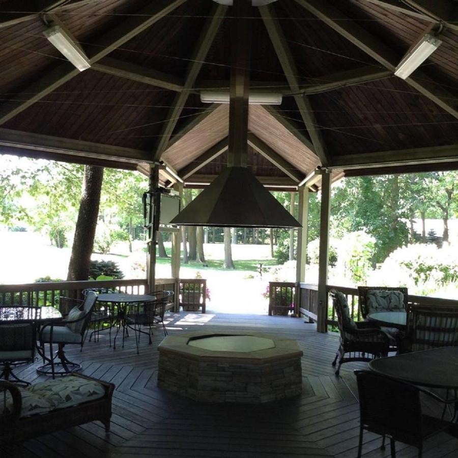 | Mill Creek Gardens