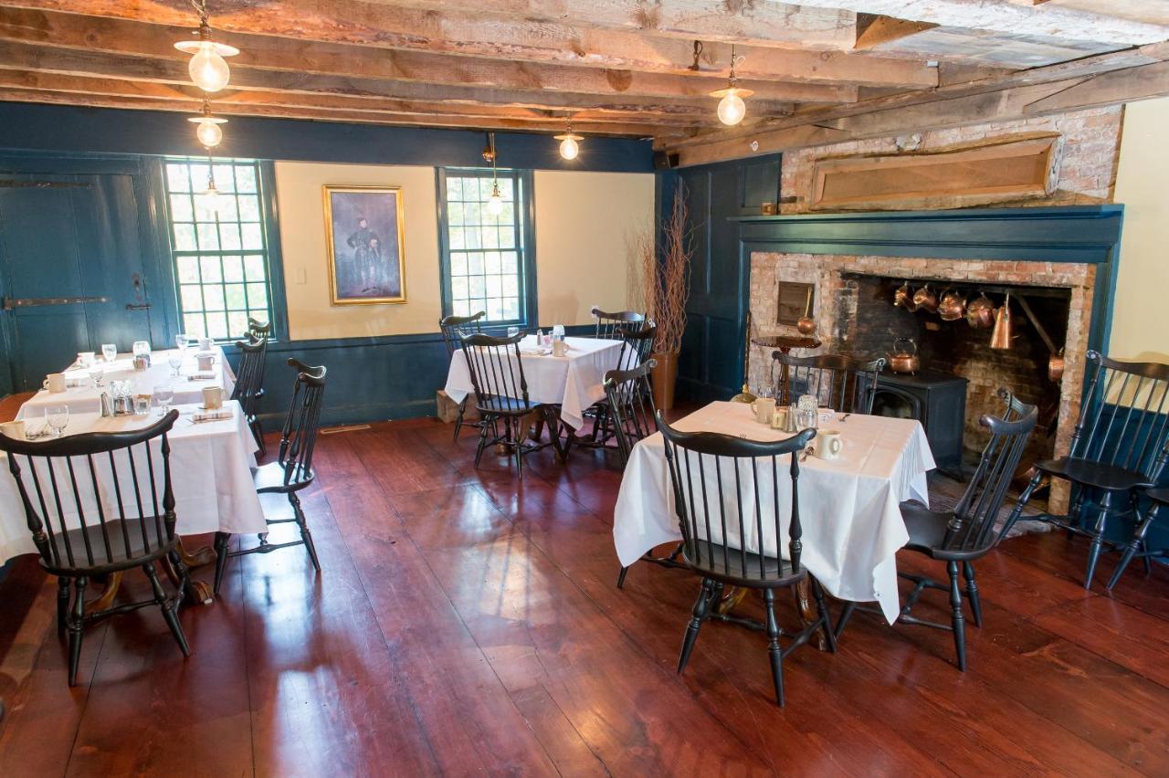 | Three Chimneys Inn