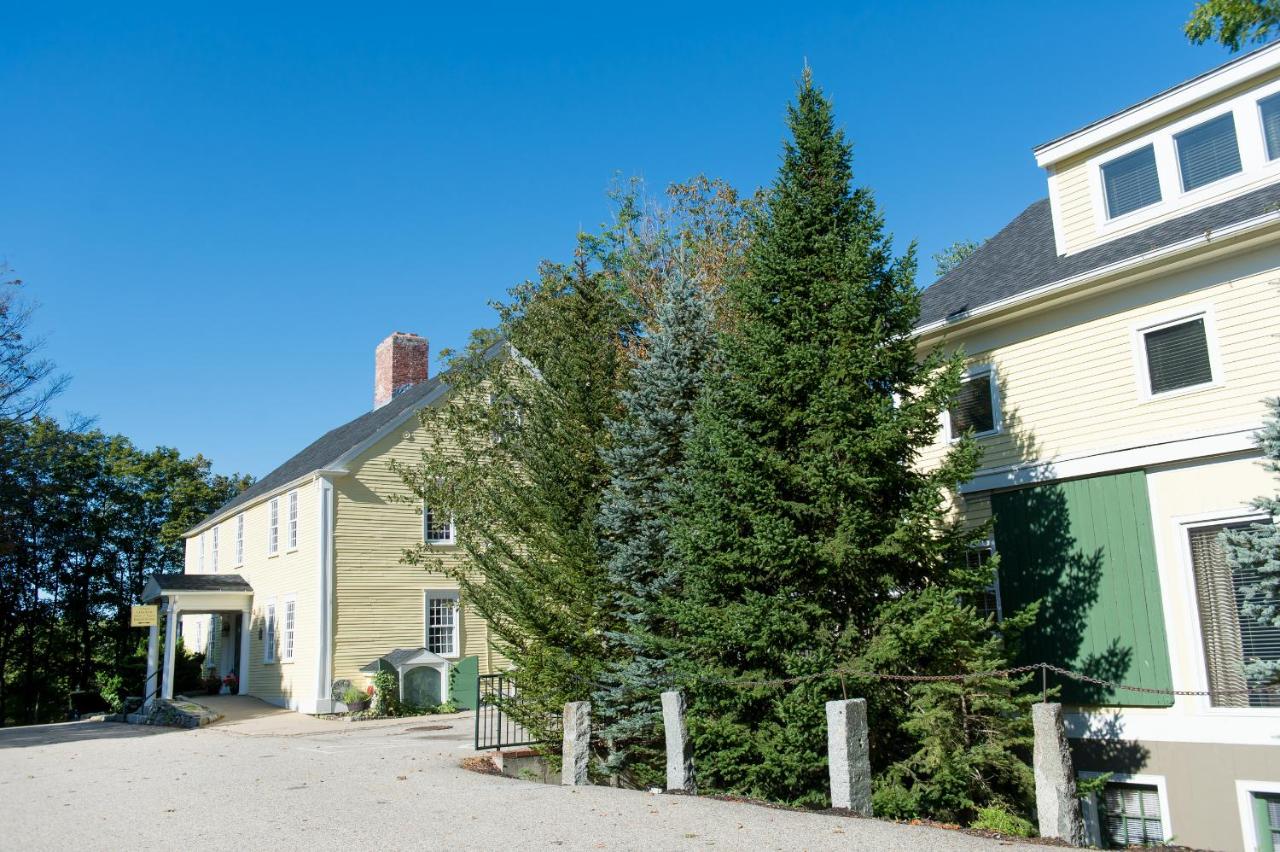 | Three Chimneys Inn