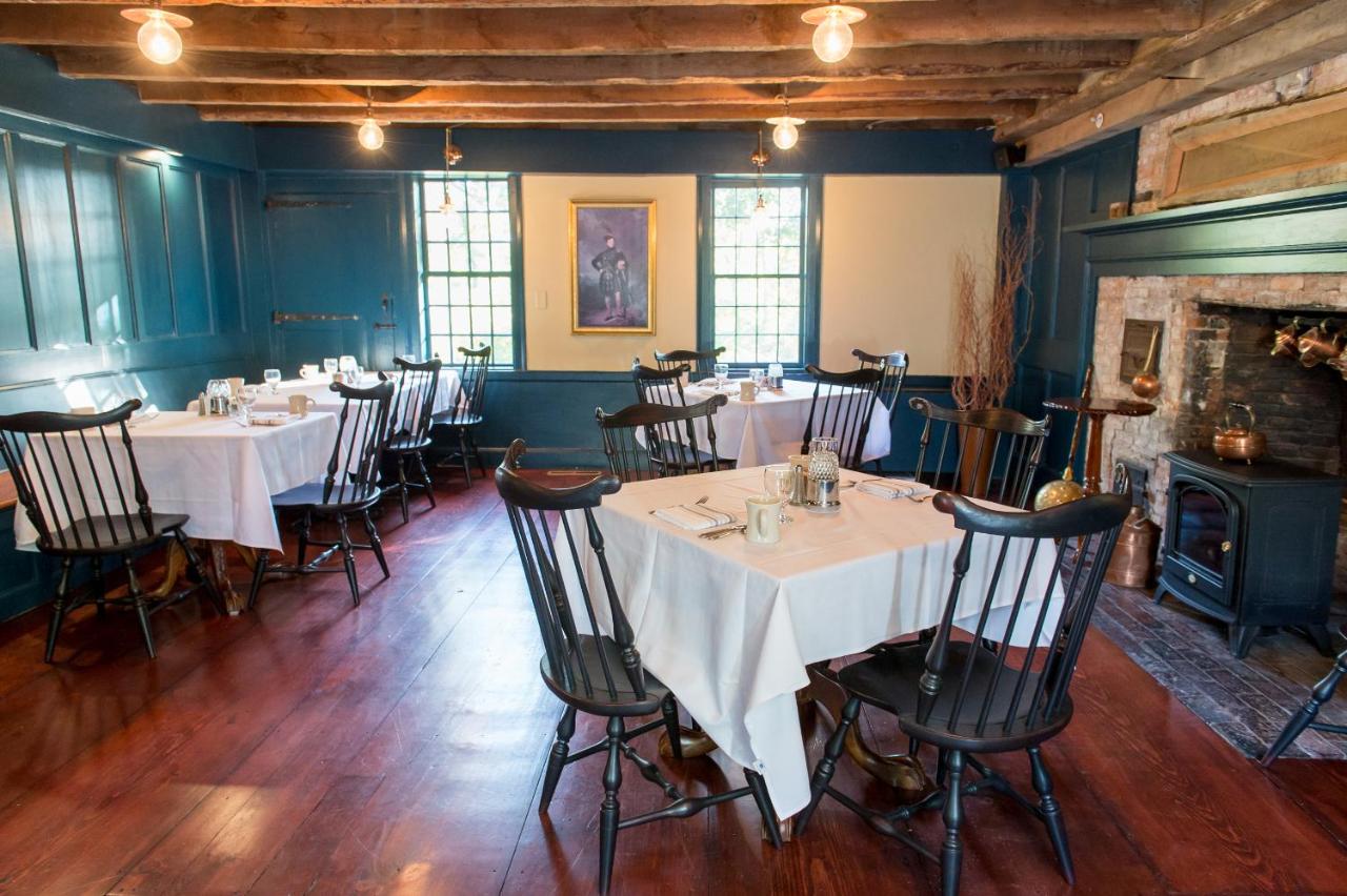 | Three Chimneys Inn