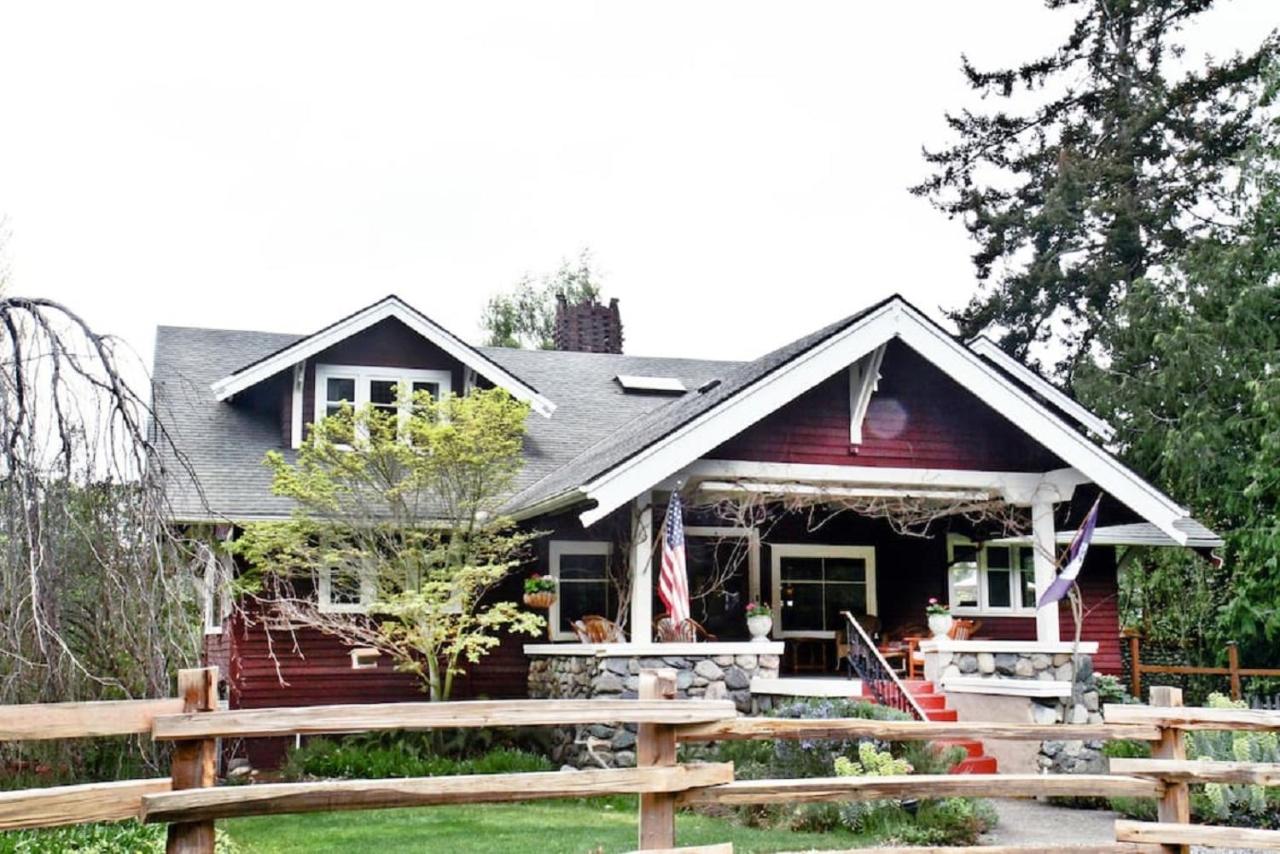 | Kangaroo House Bed & Breakfast