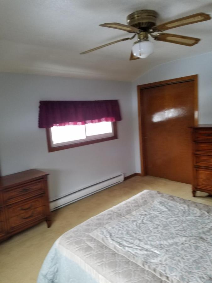 | Cozy cottage on Lake Winnebago