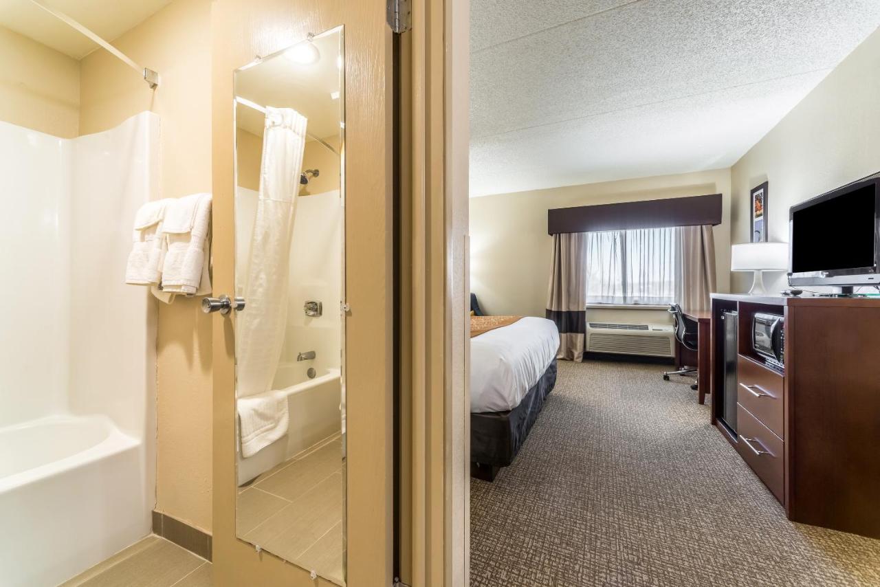 King Room - Non-Smoking at Comfort Inn Festus - St Louis South