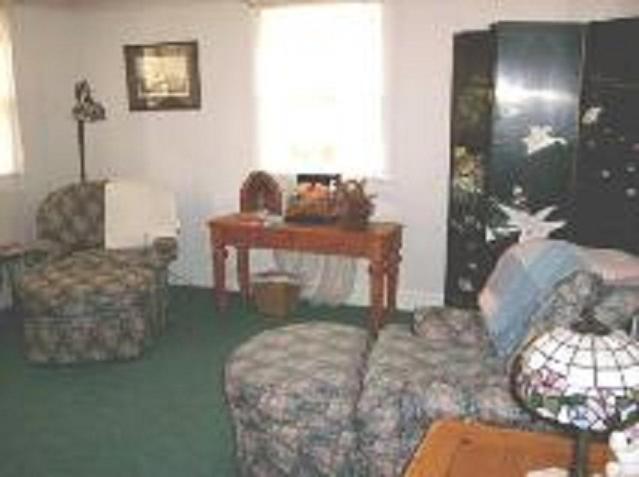 | Brookview Manor Inn
