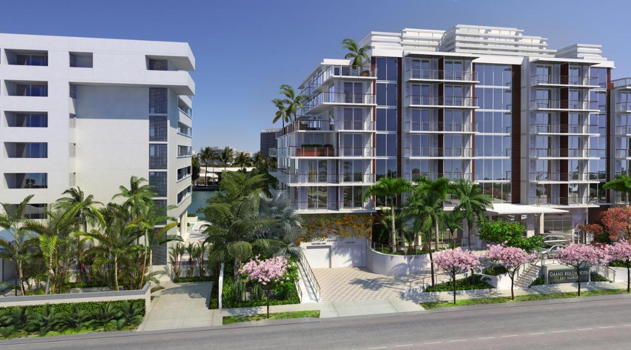 | Grand Beach Hotel Bay Harbor