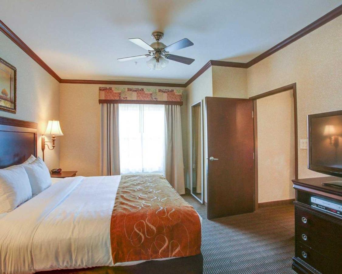 Suite with One King Bed and One Queen Bed - Non-Smoking at Comfort Suites University Drive