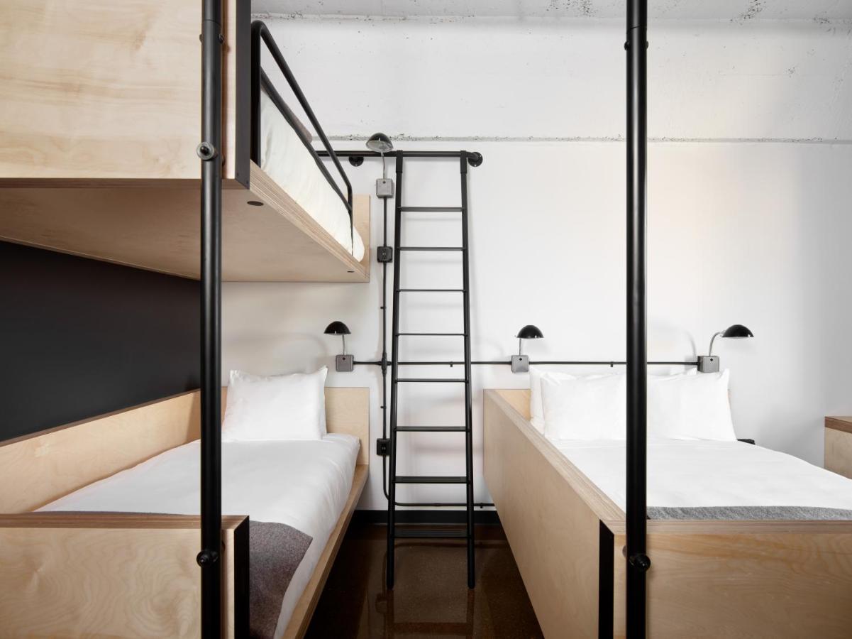 Queen + Bunk Loft at The Robey, Chicago, a Member of Design Hotels