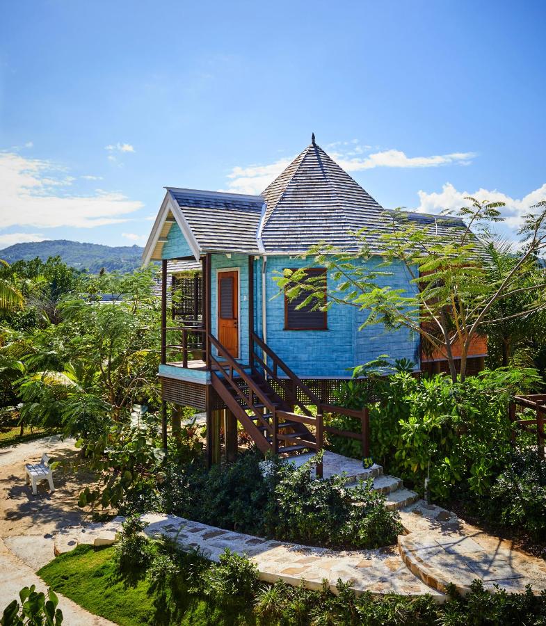 | GoldenEye Resort