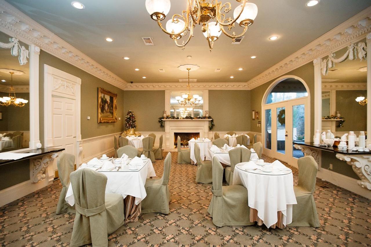 | Monmouth Historic Inn