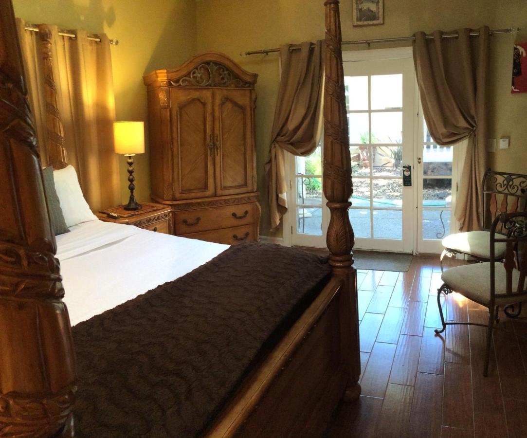 | Glen Ellen Inn Secret Cottages