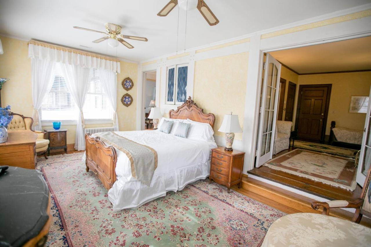 | Gramercy Mansion
