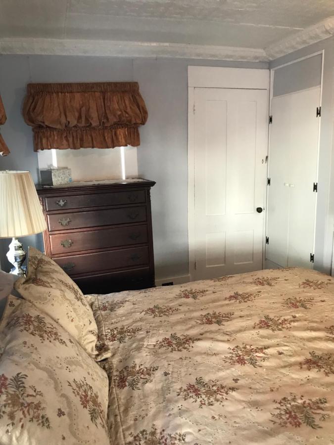 | Maple Hill Farm Bed & Breakfast