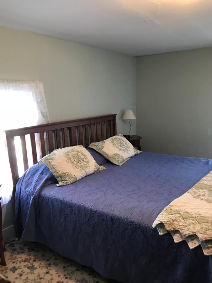| Maple Hill Farm Bed & Breakfast
