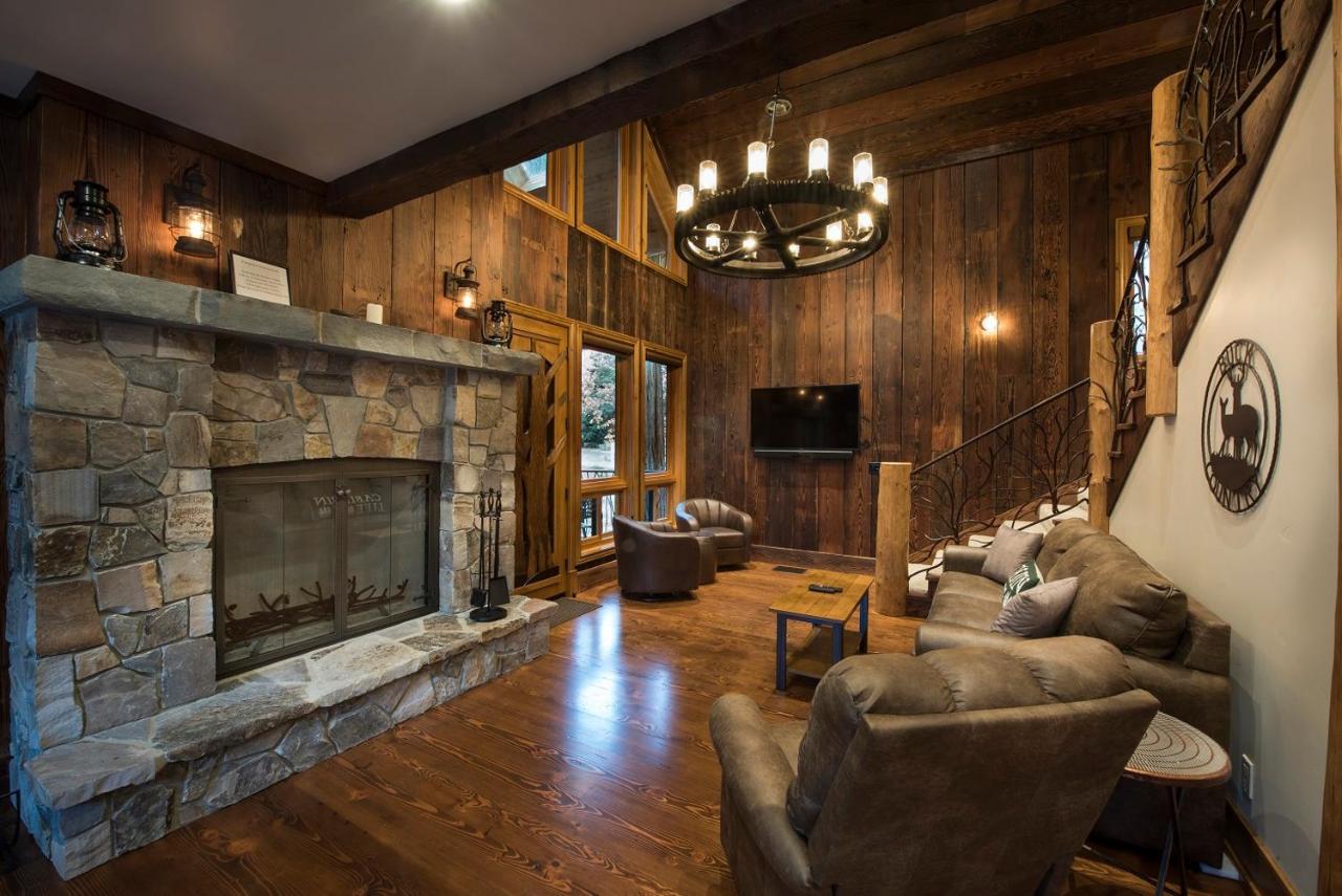 | 1R Rustic Retreat