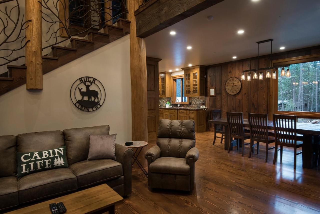 | 1R Rustic Retreat
