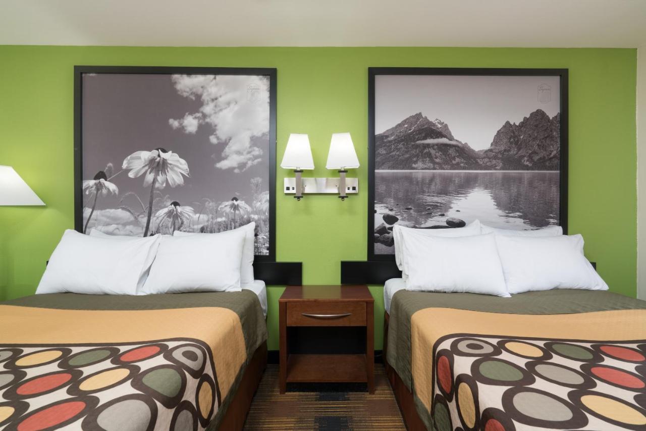 Double Room with Two Double Beds - Non-Smoking at Super 8 by Wyndham Rochester Mayo Clinic Area