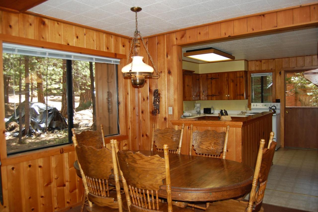 | 9S Pine Cabin