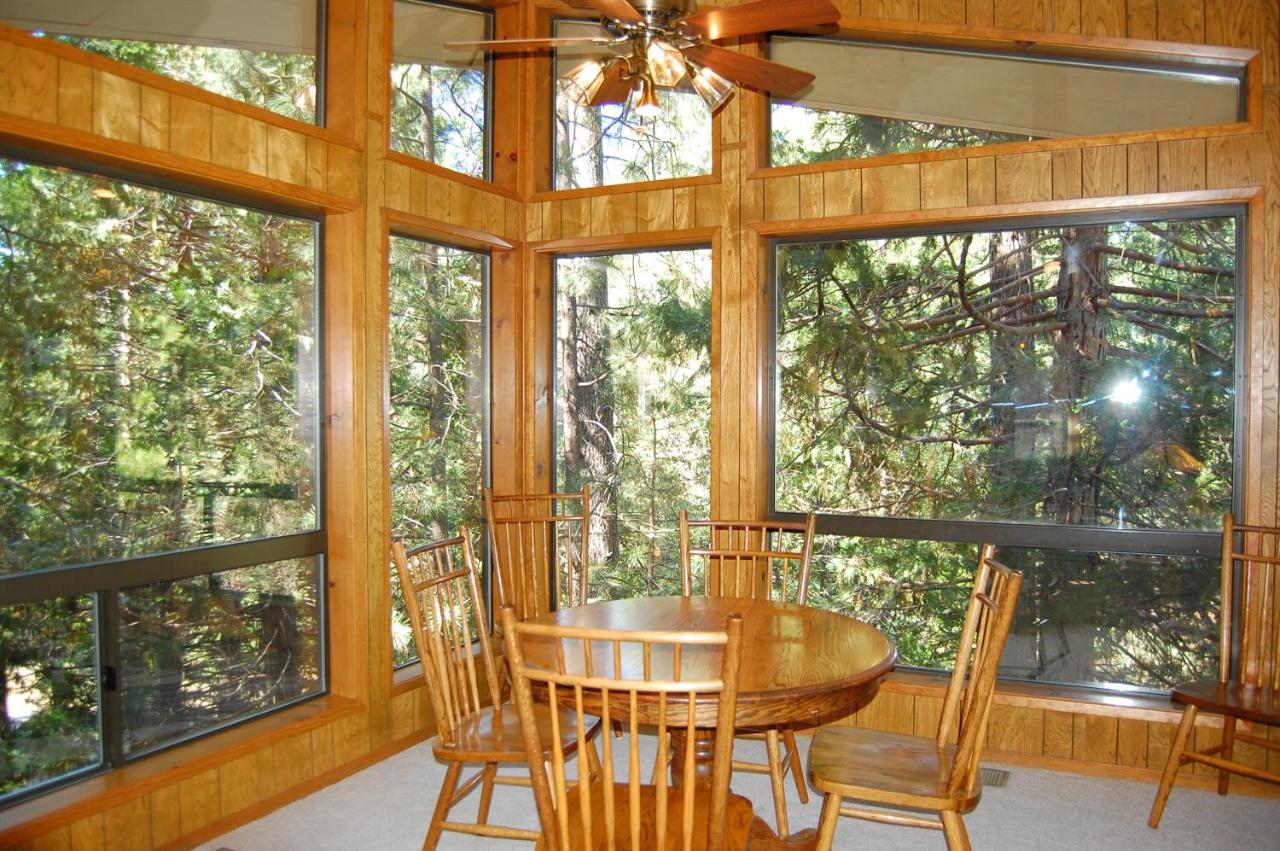 | 18A Pohono Pines