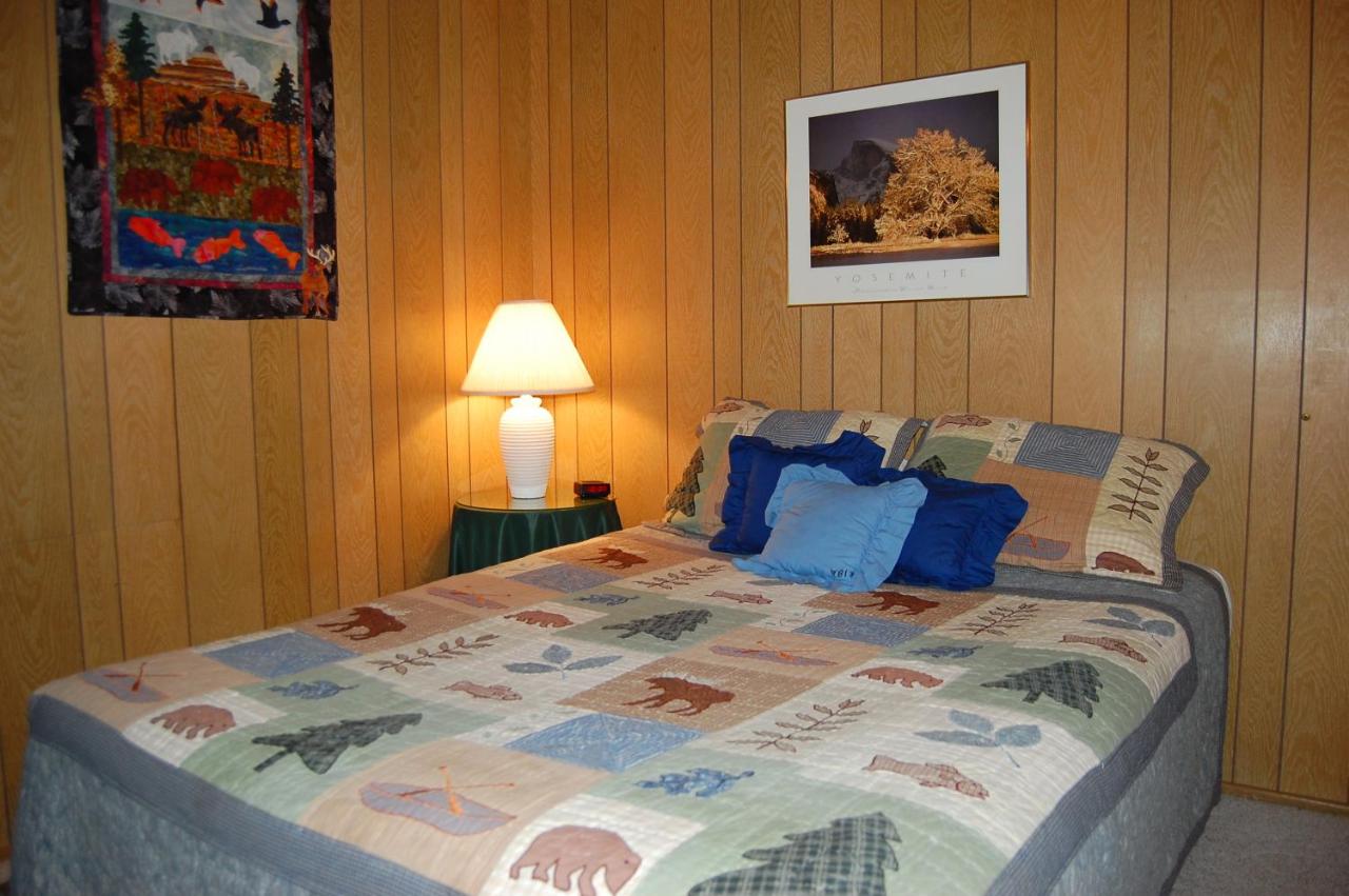 | 18A Pohono Pines