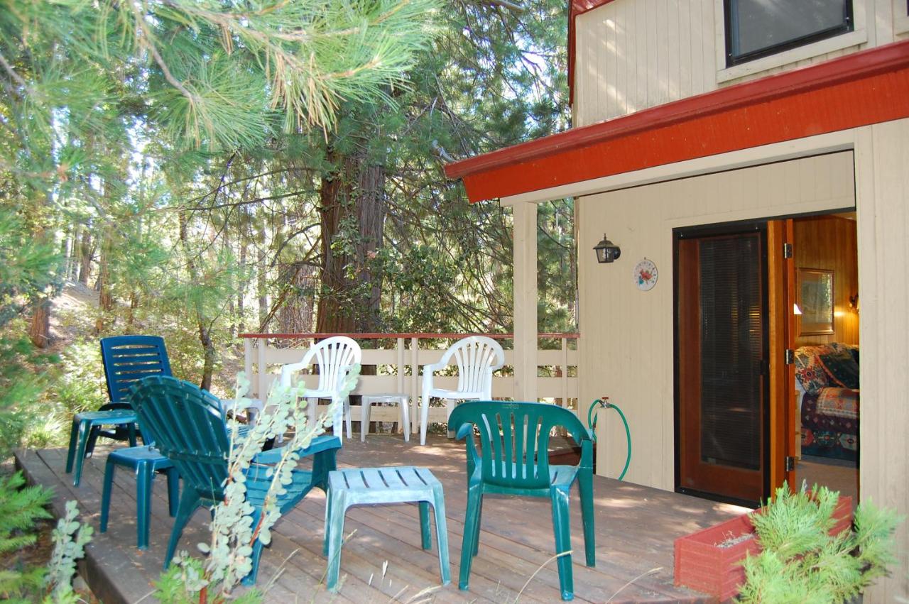 | 18A Pohono Pines